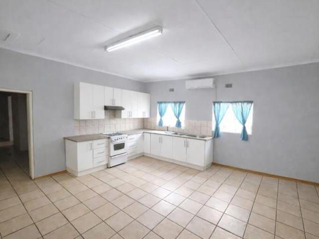 House for sale in Kgalagadi, Northern Cape