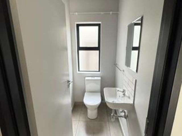 House for rent in Waterkloof, Gauteng