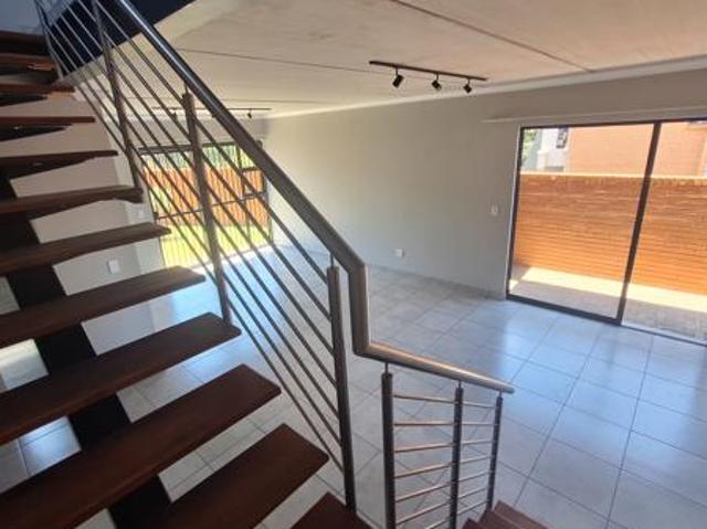 House for rent in Waterkloof, Gauteng