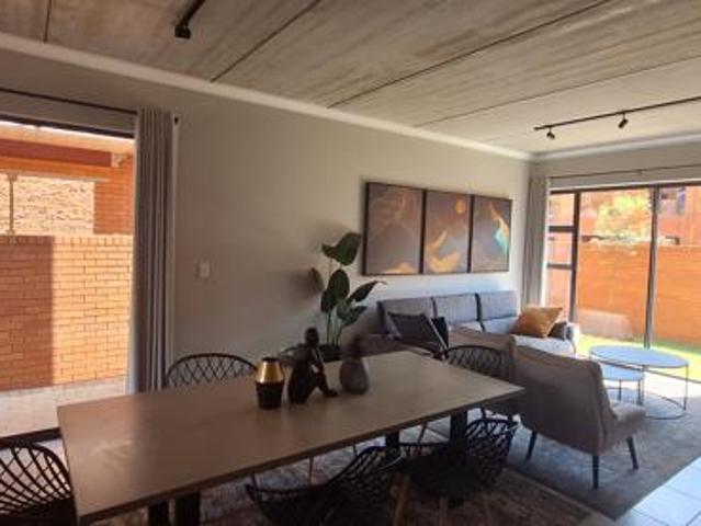 House for rent in Waterkloof, Gauteng