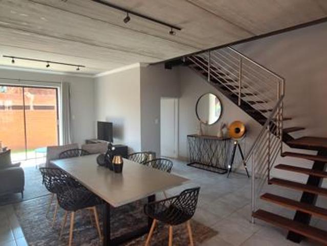 House for rent in Waterkloof, Gauteng
