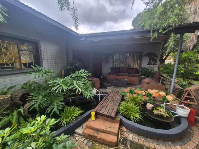 House for sale in Tlhabane, North West