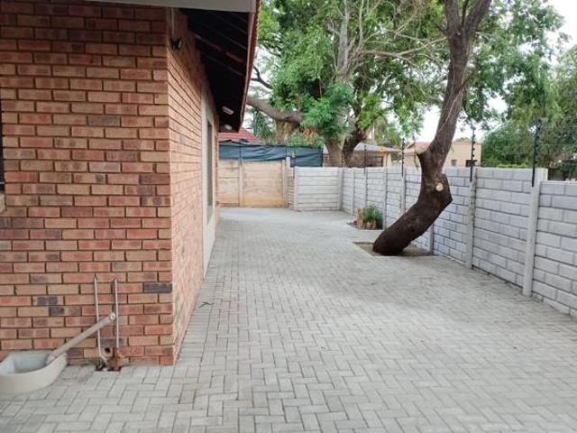 House for sale in Rustenburg Local Municipality, Bojanala Platinum District Municipality