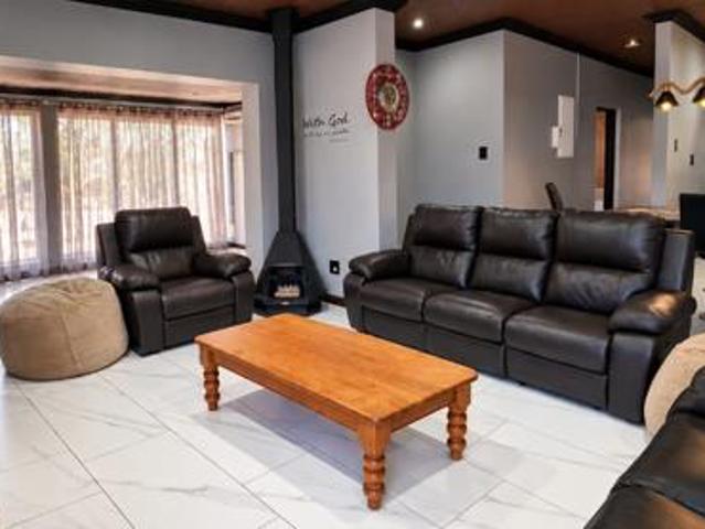 House for sale in Upington, Northern Cape