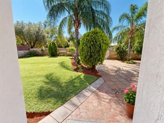 House for sale in Upington, ǁKhara Hais Local Municipality