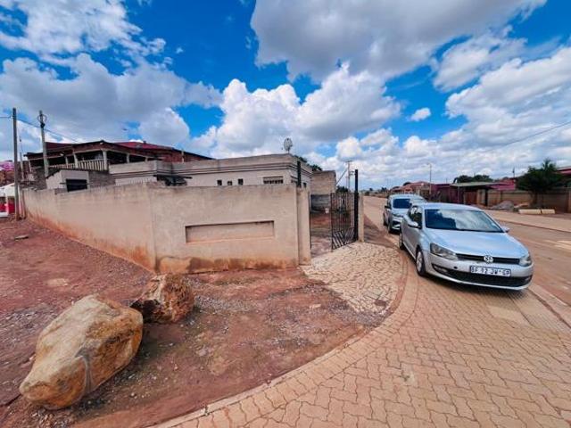 House for sale in Vosloorus, Gauteng