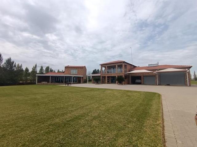 House for sale in Sasolburg, Metsimaholo Local Municipality