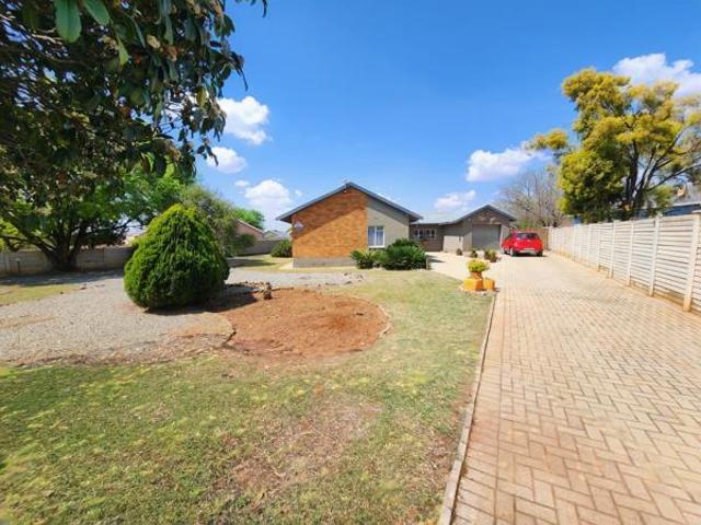 House for sale in Dr Kenneth Kaunda, North West
