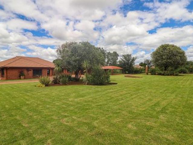House for sale in Dr Kenneth Kaunda, North West