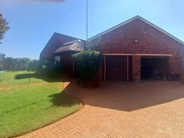 House for sale in Dr Kenneth Kaunda, North West