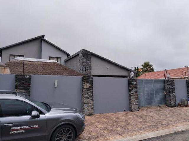 House for rent in Vosloorus, Gauteng