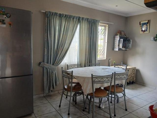 House for sale in Mount Moreland, Kwazulu-natal