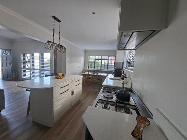 House for rent in Wynberg, Cape Town