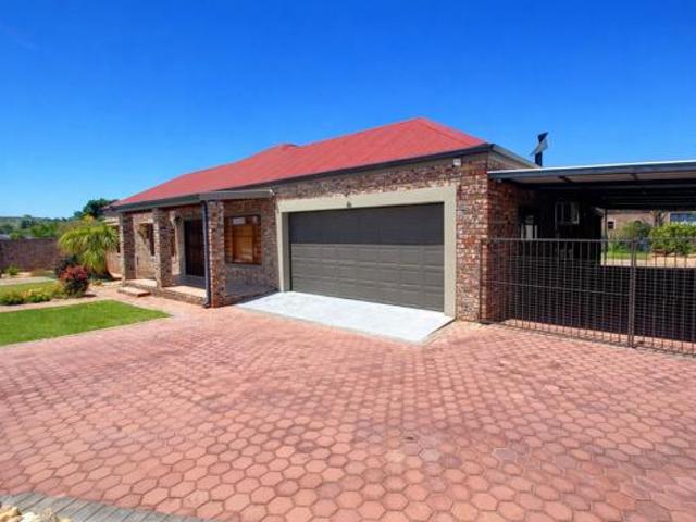 House for sale in Groot Brak Rivier, Western Cape