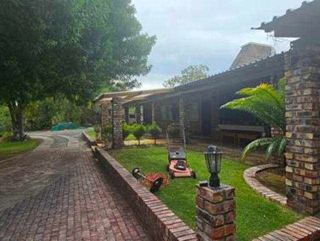 House for sale in Oudtshoorn Local Municipality, Garden Route District Municipality