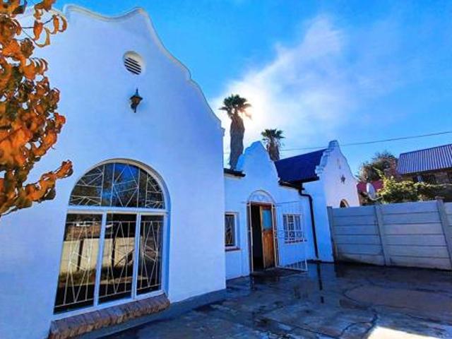 House for sale in Groot Brak Rivier, Western Cape