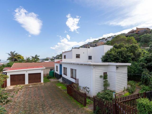 House for sale in Groot Brak Rivier, Western Cape