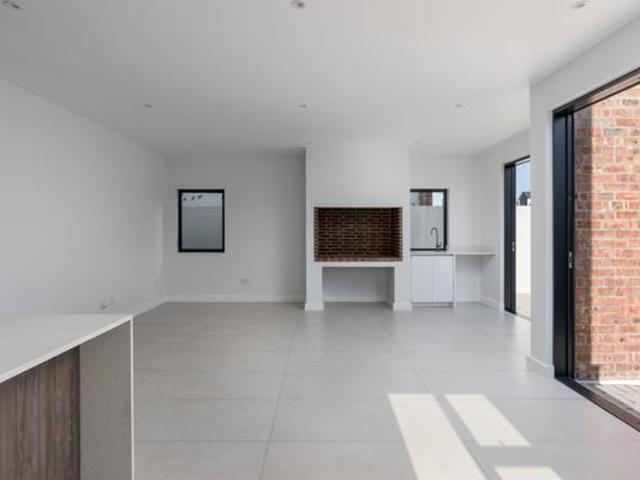 House for sale in Durbanville, Western Cape