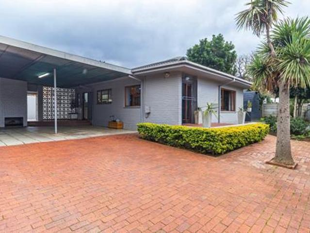 House for sale in Durbanville, Western Cape