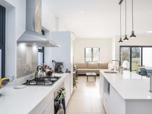 House for sale in Durbanville, Western Cape