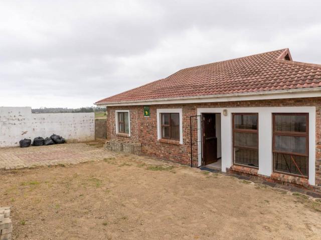 House for sale in Groot Brak Rivier, Western Cape
