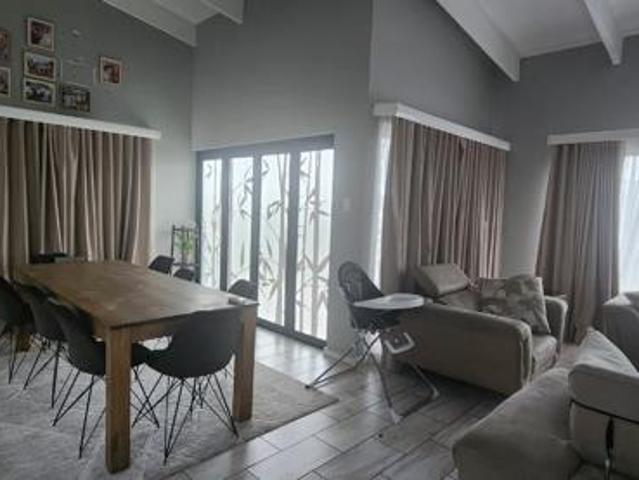 House for sale in Princess Grant, Kwazulu-natal