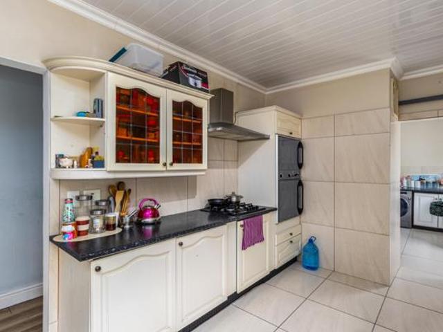 House for sale in Cape Town, Western Cape