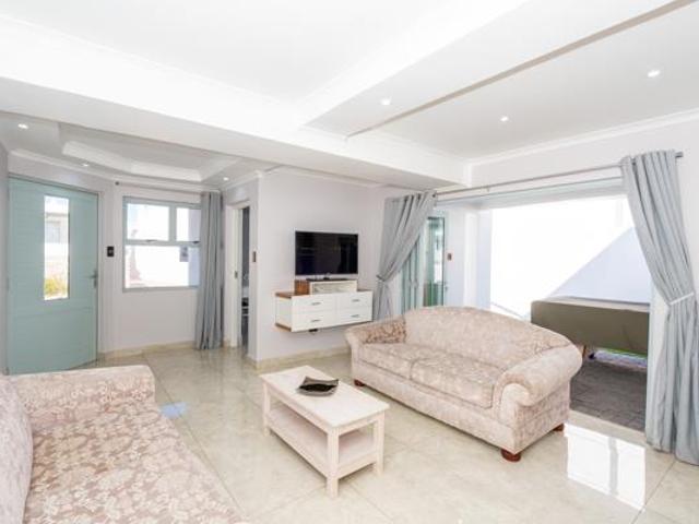 House for sale in Western Cape