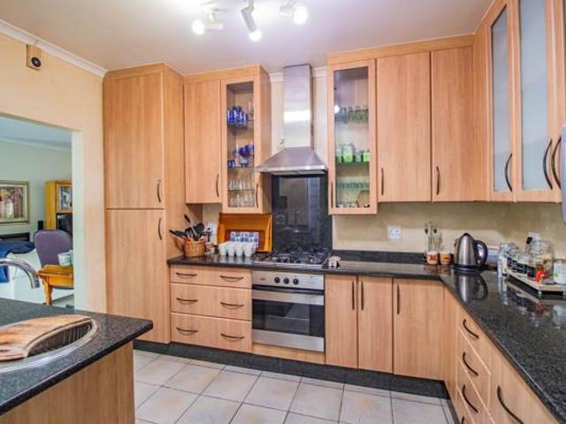 House for sale in Durbanville, Western Cape