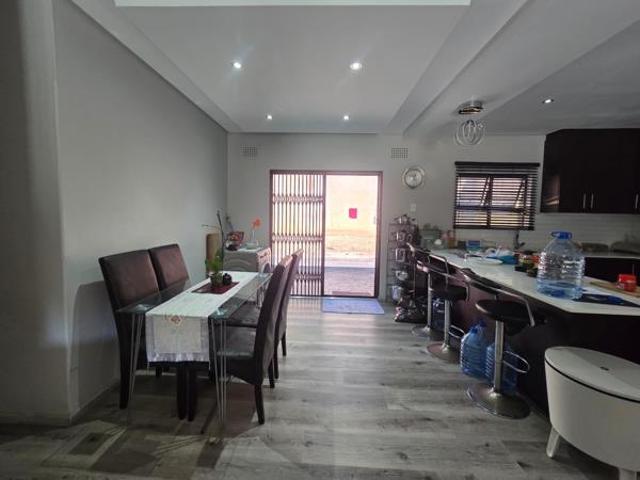 House for rent in Seaview, Kwazulu-natal