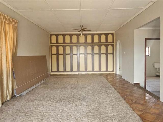 House for sale in Mount Moreland, Kwazulu-natal