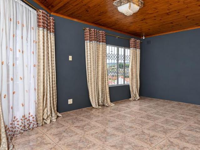 House for sale in Mount Moreland, Kwazulu-natal