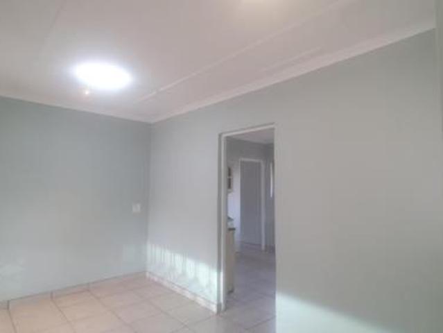House for sale in Mount Moreland, Kwazulu-natal