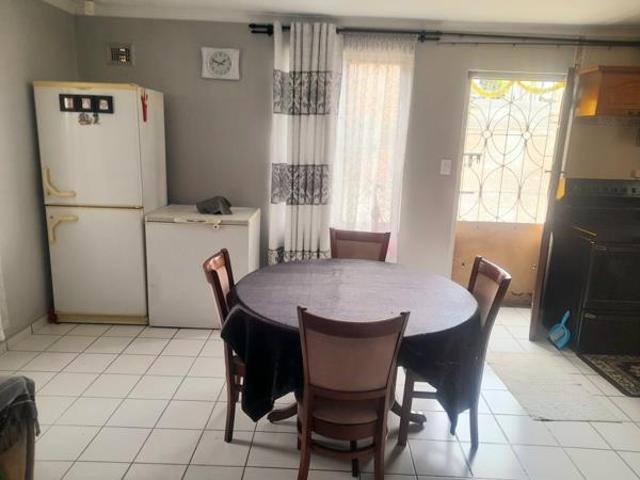 House for sale in Mount Moreland, Kwazulu-natal