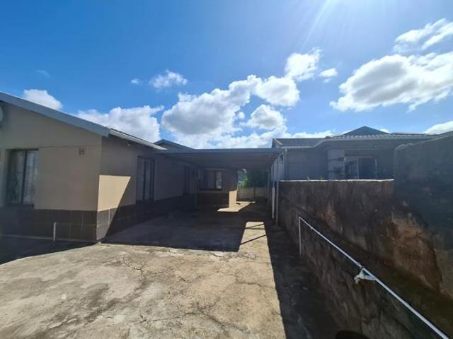House for sale in Mount Moreland, Kwazulu-natal