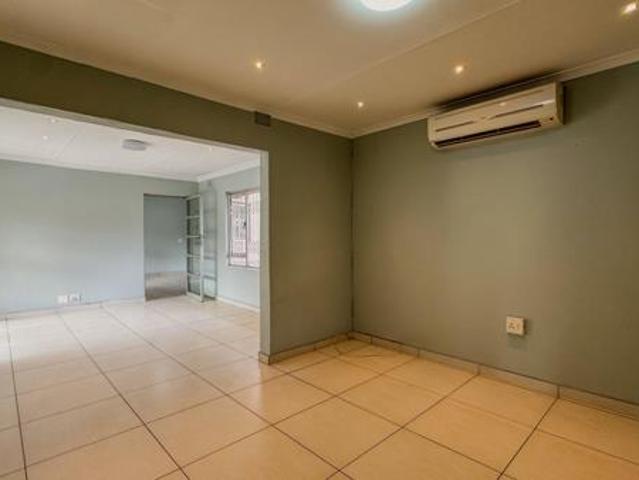 House for sale in Mount Moreland, Kwazulu-natal