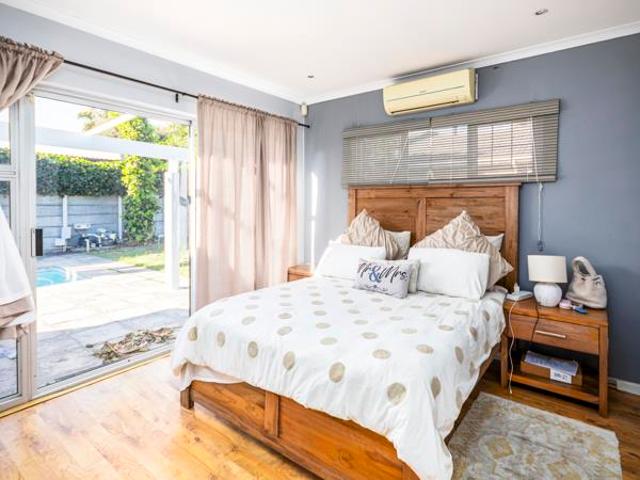 House for sale in Cape Town, Western Cape