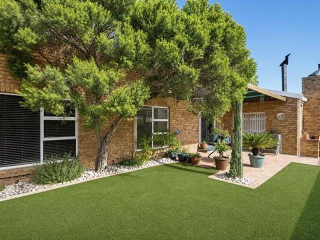House for sale in Cape Town, Western Cape