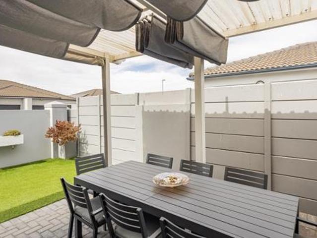House for sale in Cape Town, Western Cape