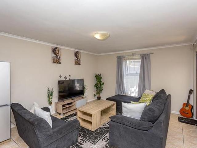 House for sale in Cape Town, Western Cape
