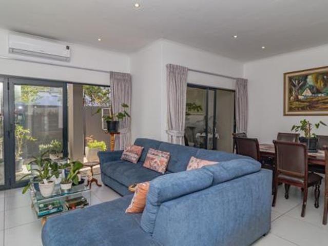 House for sale in Cape Town, Western Cape