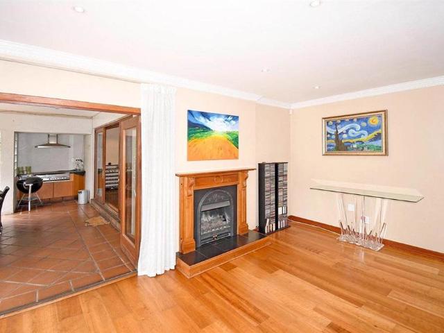 House for sale in Johannesburg, North & Sandton