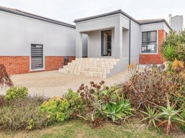 House for sale in Western Cape