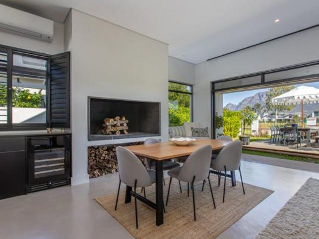 House for sale in Durbanville, Western Cape