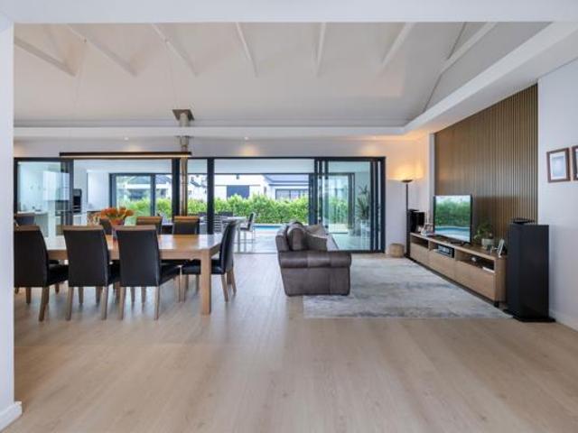 House for sale in Bergsig, Durbanville
