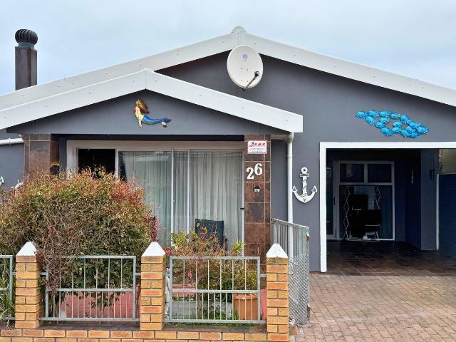 House for sale in Baardskeerdersbos, Western Cape