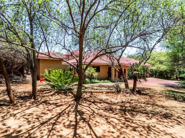 House for sale in Waterkloof, Gauteng