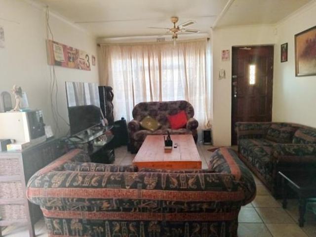 House for sale in Cape Town, Western Cape
