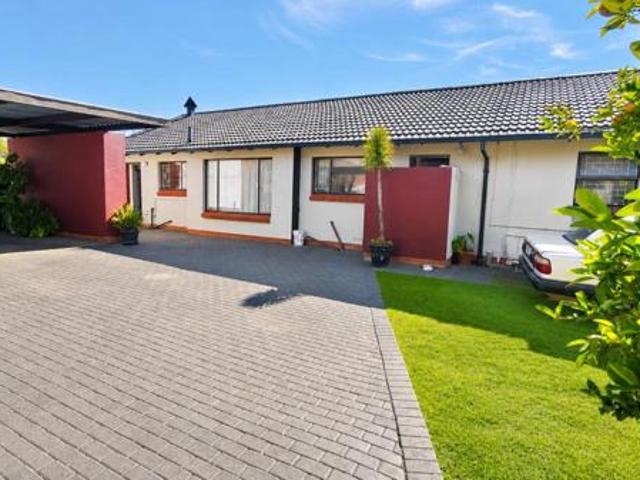 House for sale in Bloemfontein, Mangaung Metropolitan Municipality
