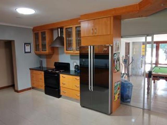 House for sale in Cape Town, Western Cape